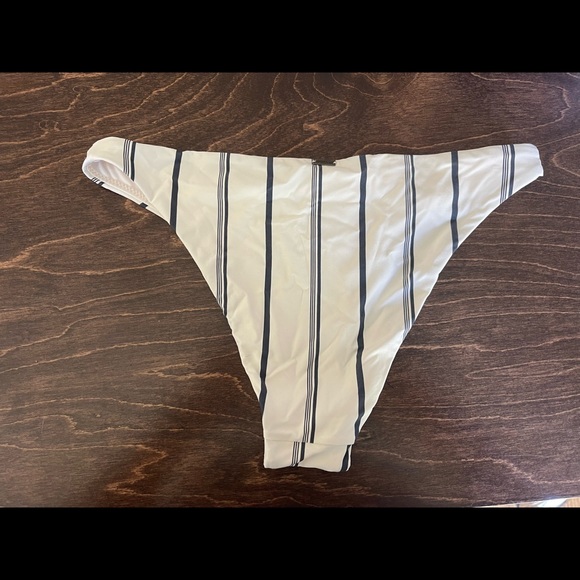 O’Neill Women’s Bikini Bottom - Picture 2 of 4